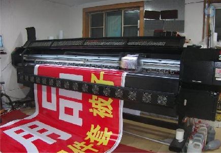  遂平喷绘广告分辨率是多少？